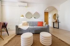 Apartamento en Madrid - M (ARR126D)Piso de dos dormitorios-Terraza y balcó