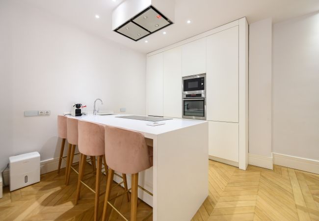 Apartamento en Madrid - M (REI251)Apartamento de Lujo en el Corazón de Mad Apartamento en Madrid - M (REI251)Apartamento de Lujo en el Corazón de Mad