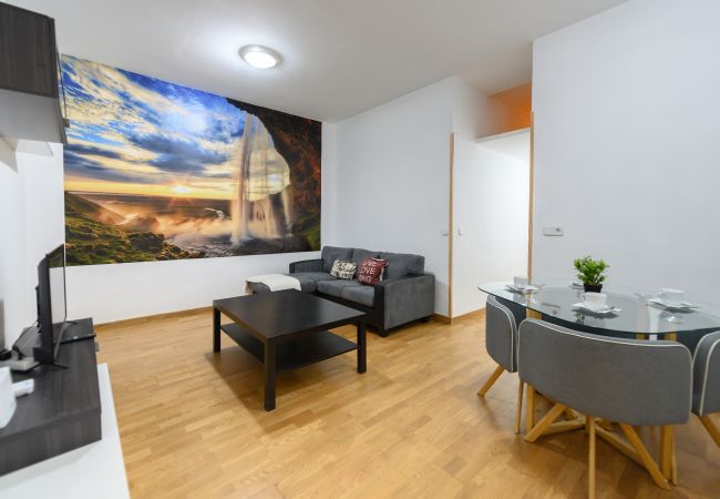 Apartamento en Madrid - M (ISI3)Piso de 2 dormitorios en pleno centro de M