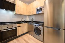 Apartamento en Madrid - M (CAR1012)Apartamento  con 2 dormitorios, 2 baño