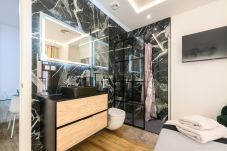 Apartamento en Madrid - M (SCSD14) Amplio piso exterior de 2 dormitorios e