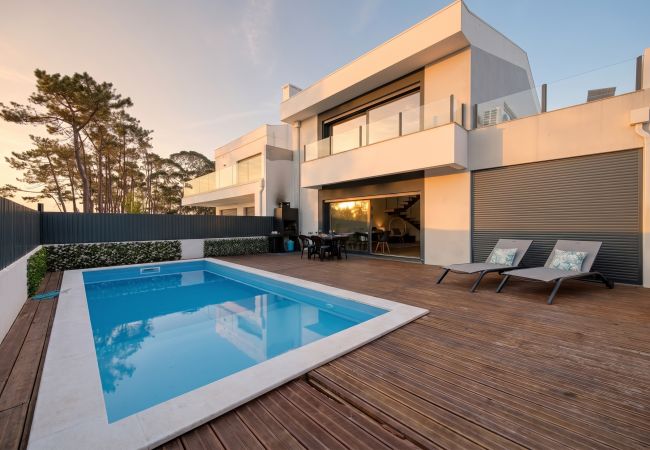 Villa en Sesimbra - Lagoa Exclusive Villa (C134)