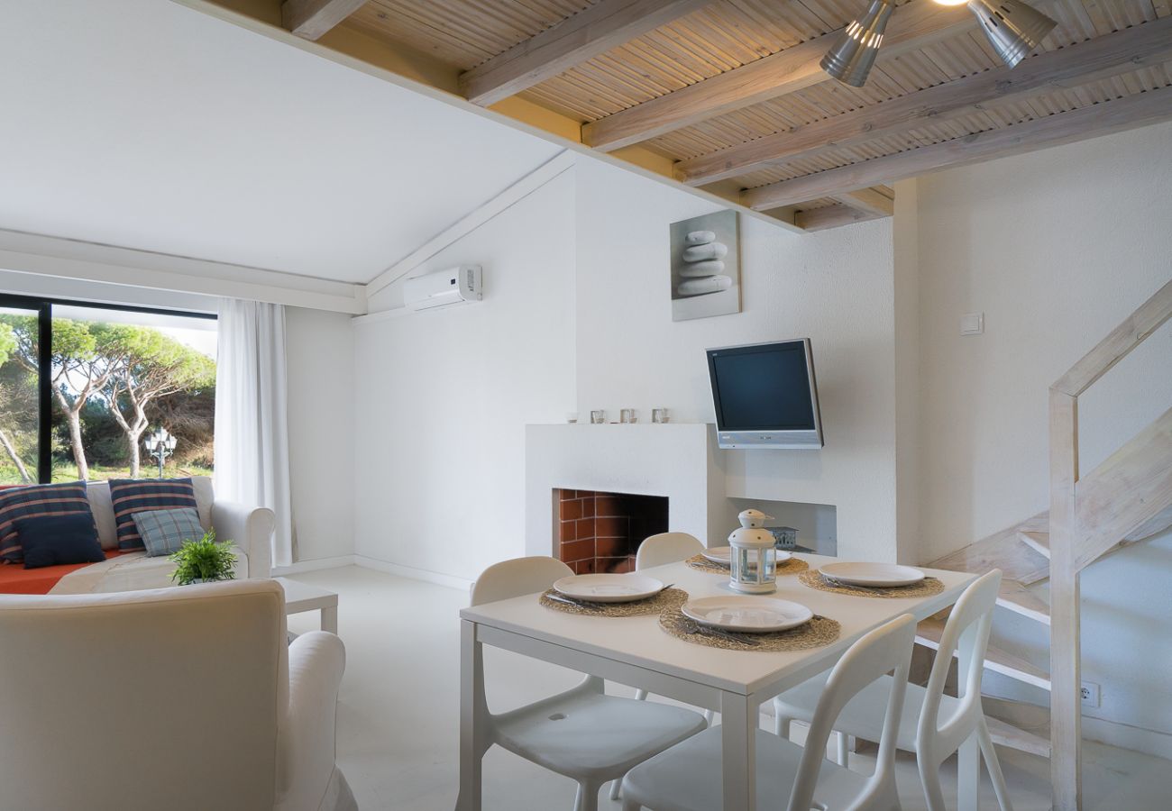 Studio à Quinta do Lago - Quinta do Lago Mezzanine Apartment (S02) Studio à Quinta do Lago - Quinta do Lago Mezzanine Apartment (S02)