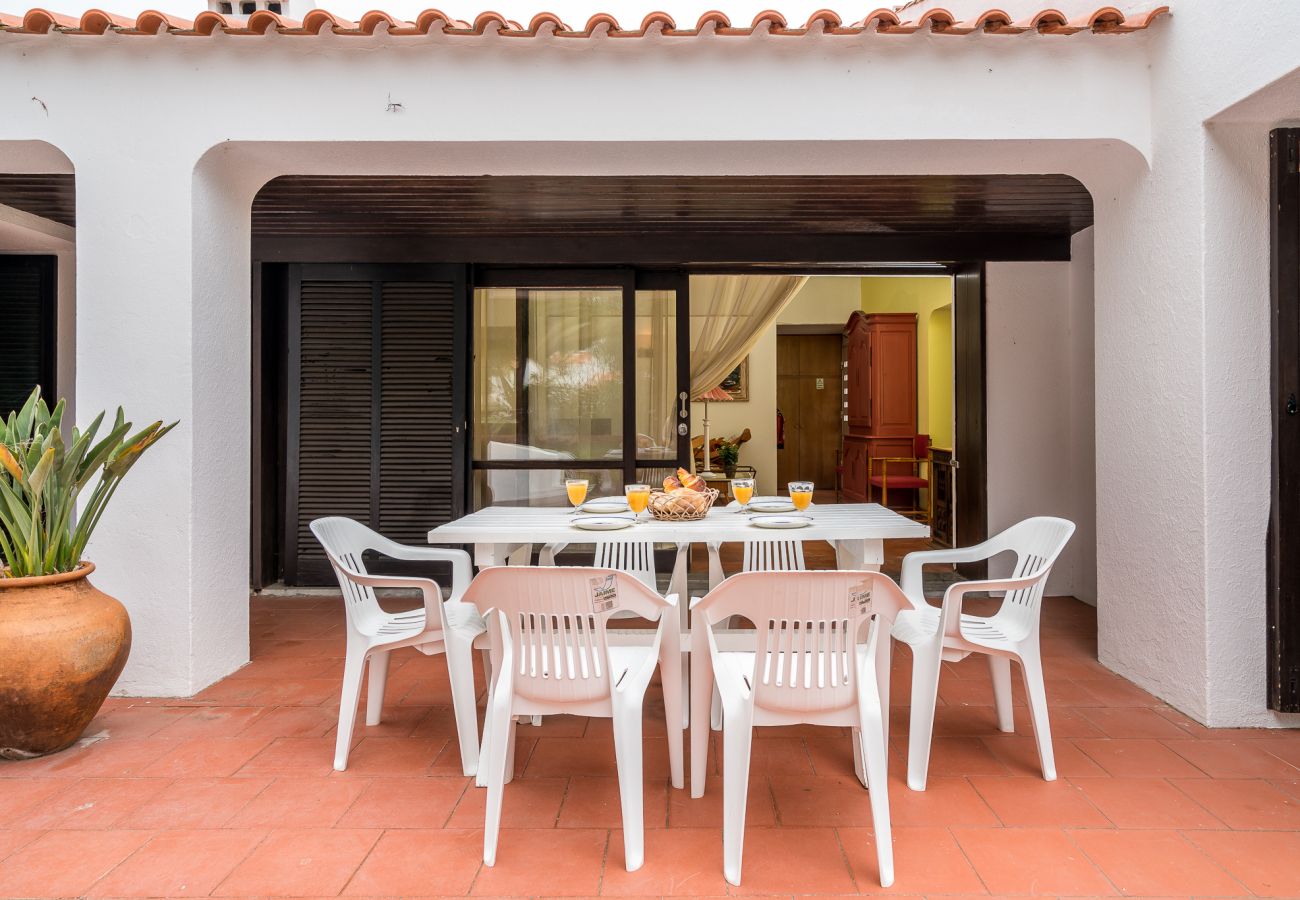 Villa à Albufeira - Falésia Beach Villa (S30) Villa à Albufeira - Falésia Beach Villa (S30)