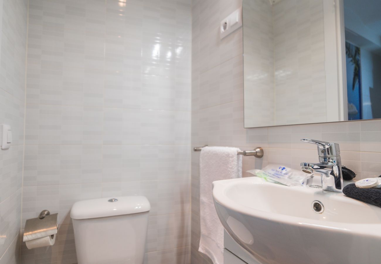 Appartement à Madrid - M (JJU155) Apartamento O'Donnell Gregorio Mar Appartement à Madrid - M (JJU155) Apartamento O'Donnell Gregorio Mar