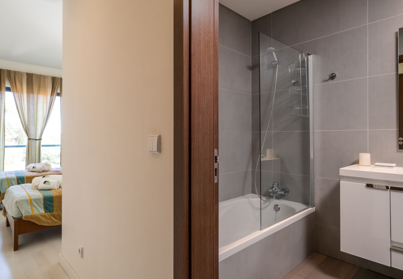 Appartement à Loulé - Cavalo Preto Beach Apartment (S33) Appartement à Loulé - Cavalo Preto Beach Apartment (S33)