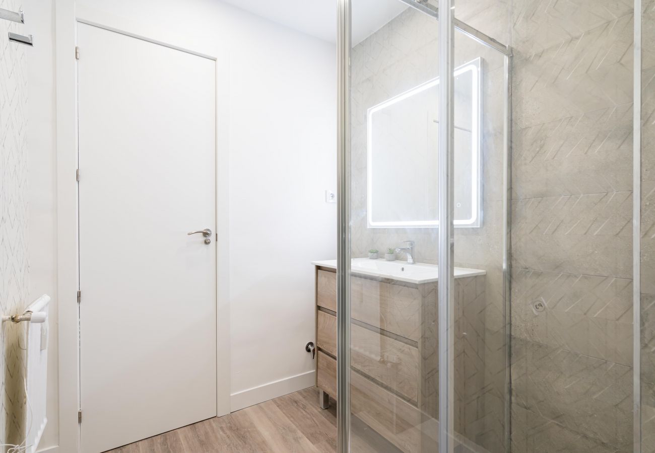 Appartement à Madrid - M (CEB765) Parque de Atracciones-Zoo-Casa de Campo Appartement à Madrid - M (CEB765) Parque de Atracciones-Zoo-Casa de Campo
