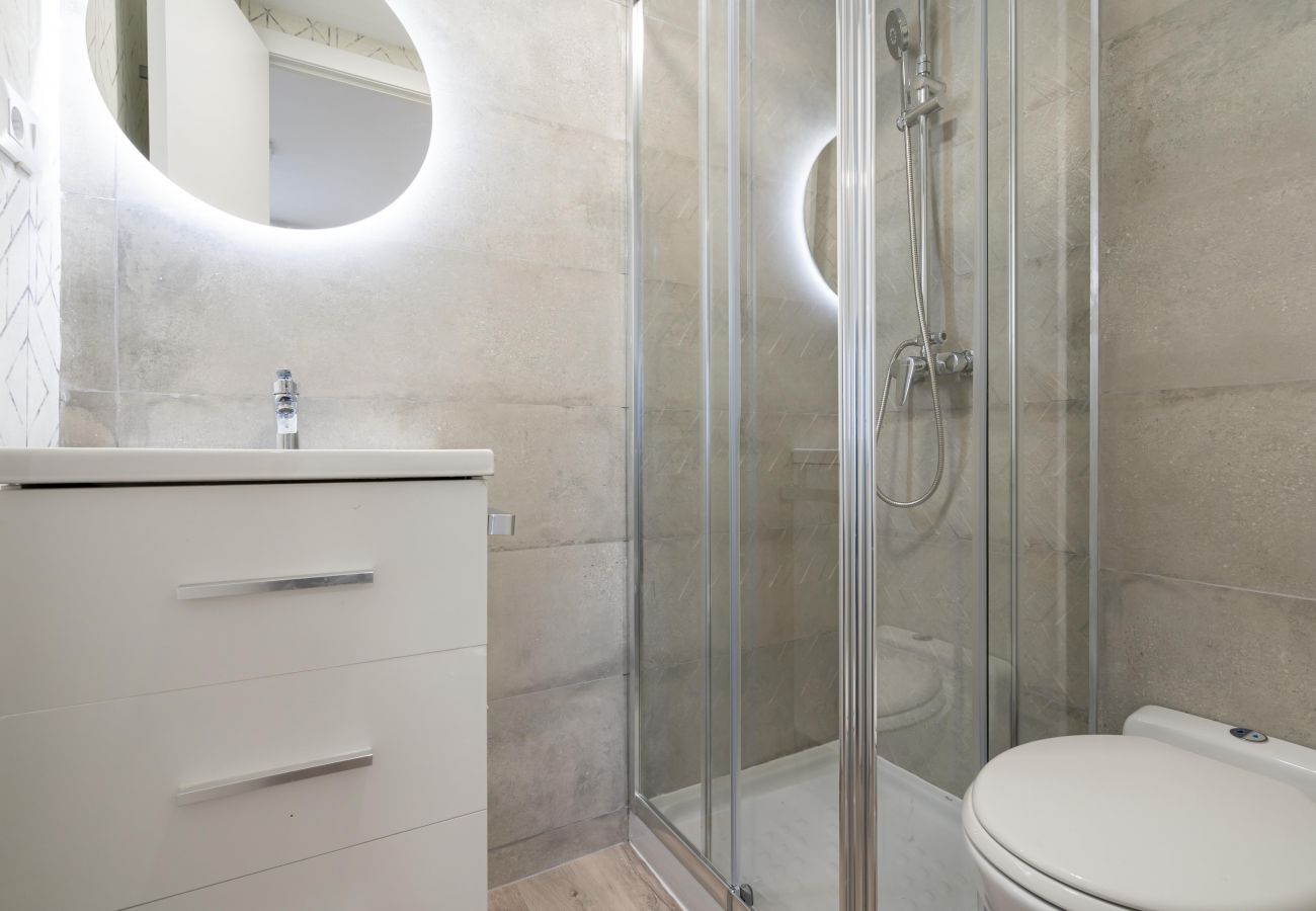 Appartement à Madrid - M (CEB765) Parque de Atracciones-Zoo-Casa de Campo Appartement à Madrid - M (CEB765) Parque de Atracciones-Zoo-Casa de Campo