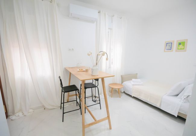 Studio à Madrid - M (MLU4B1) TETUAN "EL CENTRO" Studio à Madrid - M (MLU4B1) TETUAN "EL CENTRO"