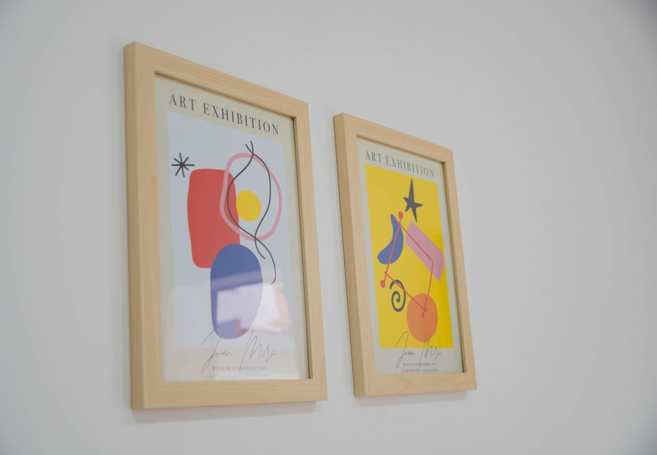 Studio à Madrid - M (MLU4B2) TETUAN "EL RETIRO" Studio à Madrid - M (MLU4B2) TETUAN "EL RETIRO"