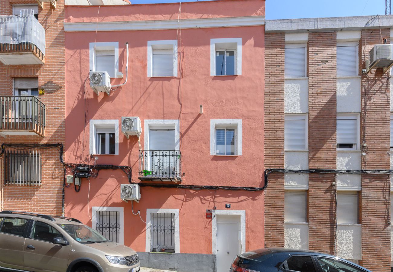 Studio à Madrid - M (MLU412) TETUAN "MALASAÑA" Studio à Madrid - M (MLU412) TETUAN "MALASAÑA"