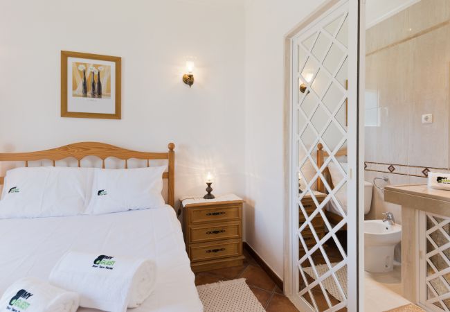 Villa à Lagoa de Albufeira - Lagoa Beach & Pool Villa (C120) Villa à Lagoa de Albufeira - Lagoa Beach & Pool Villa (C120)