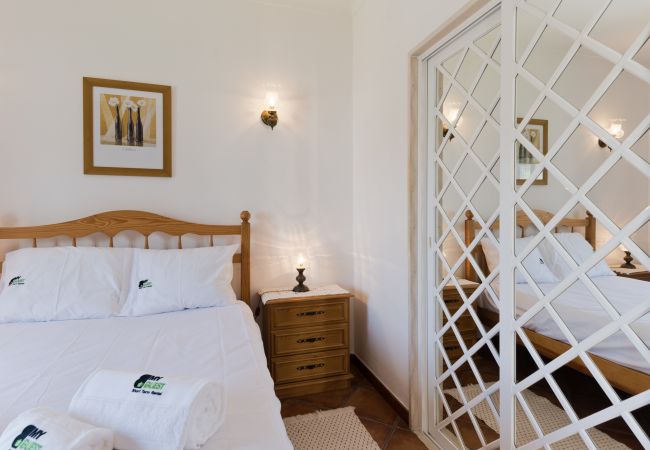 Villa à Lagoa de Albufeira - Lagoa Beach & Pool Villa (C120) Villa à Lagoa de Albufeira - Lagoa Beach & Pool Villa (C120)