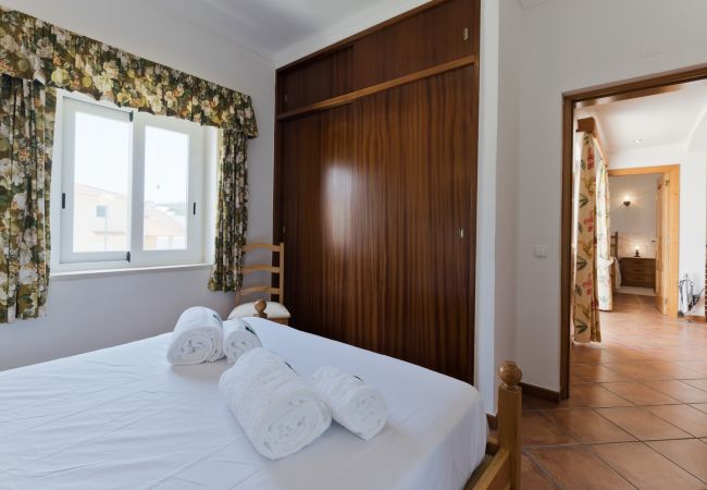 Villa à Lagoa de Albufeira - Lagoa Beach & Pool Villa (C120) Villa à Lagoa de Albufeira - Lagoa Beach & Pool Villa (C120)