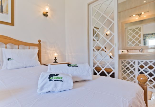 Villa à Lagoa de Albufeira - Lagoa Beach & Pool Villa (C120) Villa à Lagoa de Albufeira - Lagoa Beach & Pool Villa (C120)