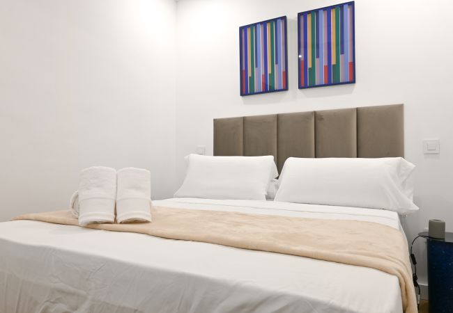 Appartement à Madrid - M (VIL45) Amplia Casa de 3 Dormitorios: Vive la Na Appartement à Madrid - M (VIL45) Amplia Casa de 3 Dormitorios: Vive la Na