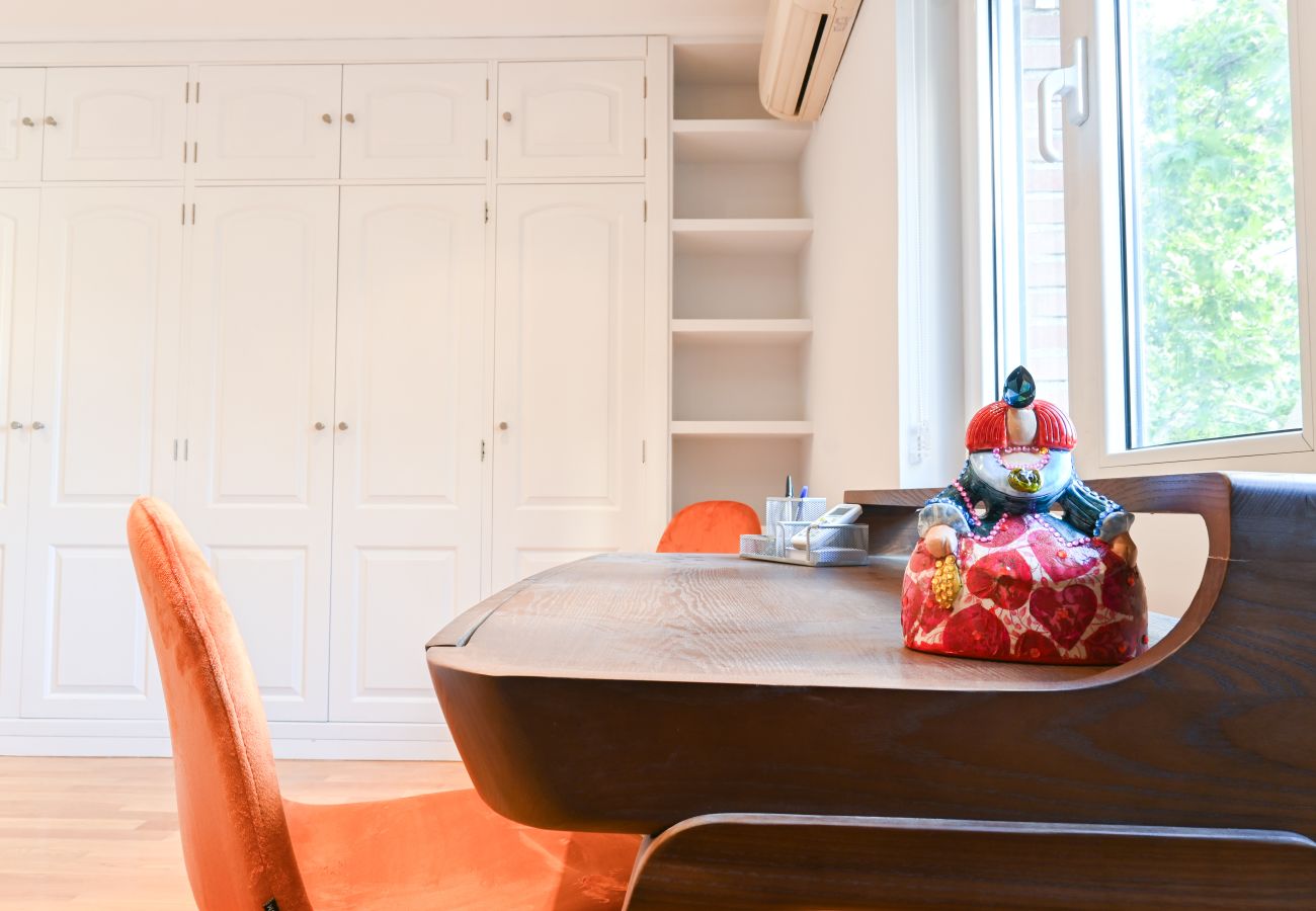 Appartement à Madrid - M (ORE512) Apartamento Espacioso de Tres Dormitori Appartement à Madrid - M (ORE512) Apartamento Espacioso de Tres Dormitori