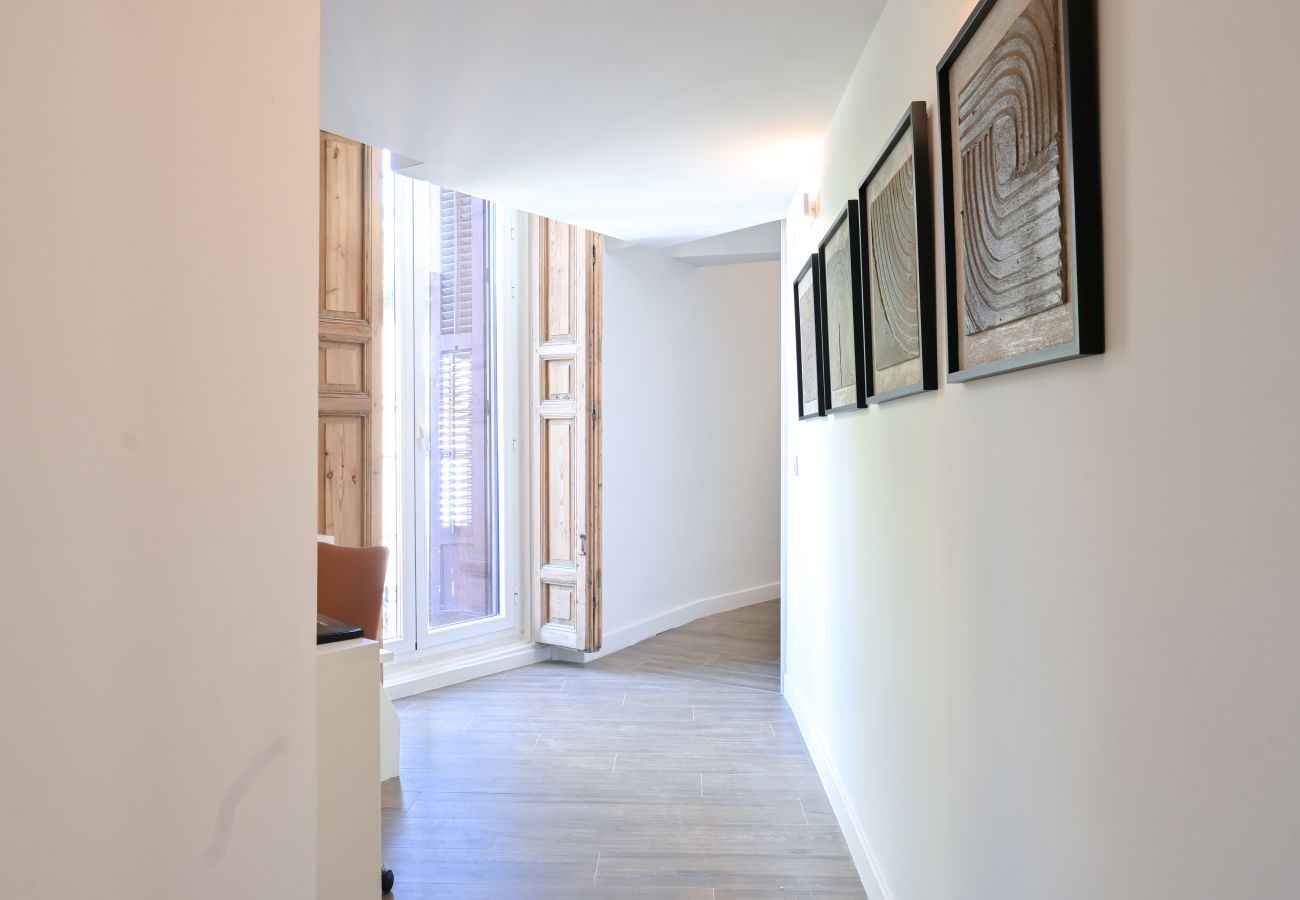 Studio à Madrid - M (EST23) Céntrico y Luminoso Estudio Duplex en Ma Studio à Madrid - M (EST23) Céntrico y Luminoso Estudio Duplex en Ma
