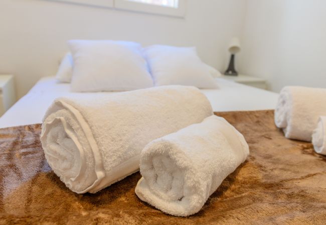 Chambres d'hôtes à Madrid - M (SAP35A) Acogedora habitación con cama doble Chambres d'hôtes à Madrid - M (SAP35A) Acogedora habitación con cama doble