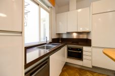 Appartement à Madrid - M (PSM92) Elegante vivienda de 3 habitaciones en e