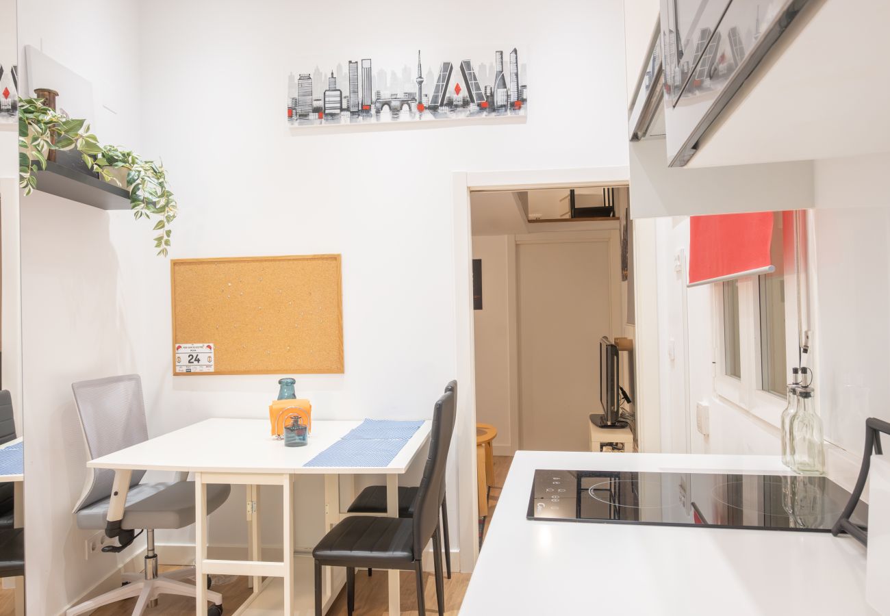 Appartement à Madrid - M (VAR120) Piso moderno y práctico en Chamberí Appartement à Madrid - M (VAR120) Piso moderno y práctico en Chamberí