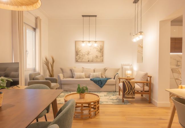 Appartement à Madrid - M (IBI385) Elegancia Urbana en el Corazón de Reti Appartement à Madrid - M (IBI385) Elegancia Urbana en el Corazón de Reti