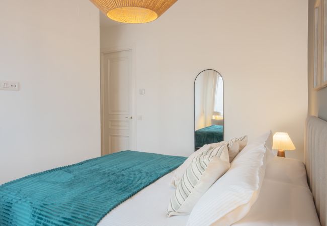 Appartement à Madrid - M (IBI385) Elegancia Urbana en el Corazón de Reti Appartement à Madrid - M (IBI385) Elegancia Urbana en el Corazón de Reti