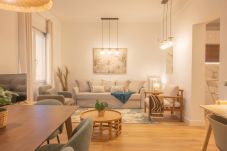 Appartement à Madrid - M (IBI385A) Elegancia Urbana en el Corazón de Reti