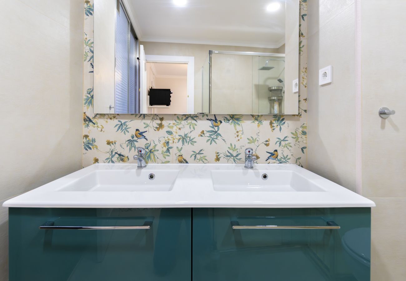 Appartement à Madrid - M (TOL254)Acogedor piso con balcones en el centro  Appartement à Madrid - M (TOL254)Acogedor piso con balcones en el centro