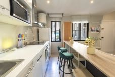 Appartement à Madrid - M (QUE32I1) Dúplex con encanto en Chamberí : Comod
