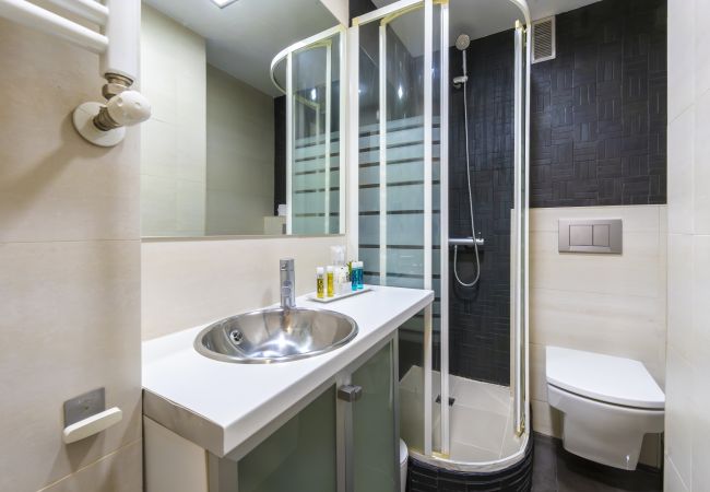 Appartement à Madrid - M (PAC63)Alquiler Mensual en Madrid – Piso Exteri Appartement à Madrid - M (PAC63)Alquiler Mensual en Madrid – Piso Exteri