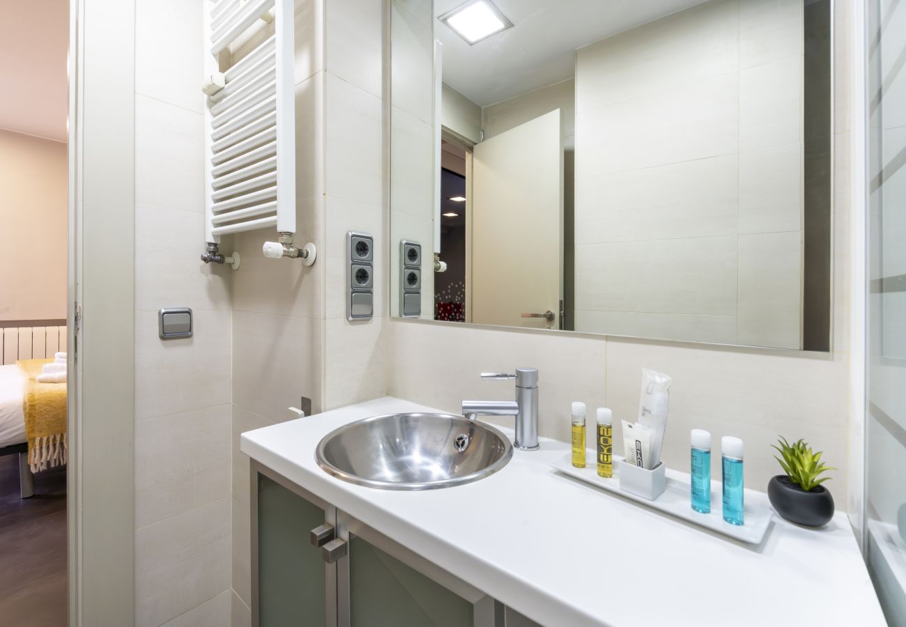 Appartement à Madrid - M (PAC63)Alquiler Mensual en Madrid – Piso Exteri Appartement à Madrid - M (PAC63)Alquiler Mensual en Madrid – Piso Exteri