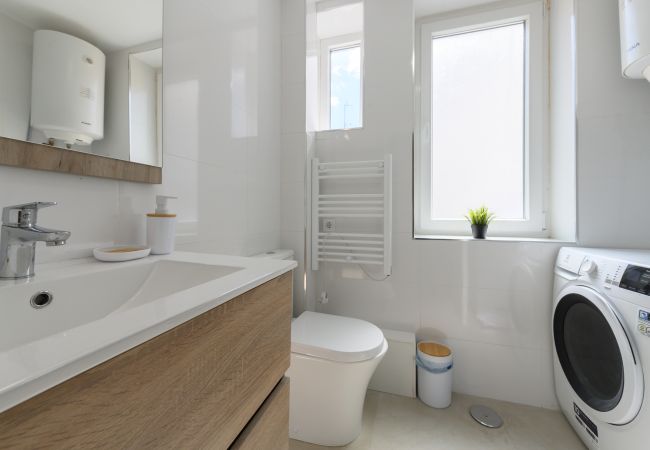 Appartement à Madrid - M (MDL92)Alquiler Mensual en Madrid – Piso moderno Appartement à Madrid - M (MDL92)Alquiler Mensual en Madrid – Piso moderno