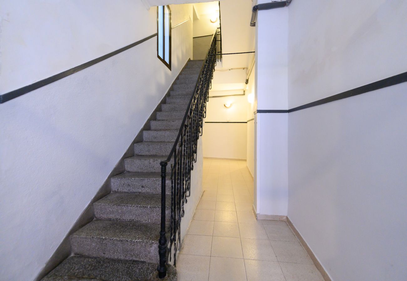 Appartement à Madrid - M (MDL92)Alquiler Mensual en Madrid – Piso moderno Appartement à Madrid - M (MDL92)Alquiler Mensual en Madrid – Piso moderno