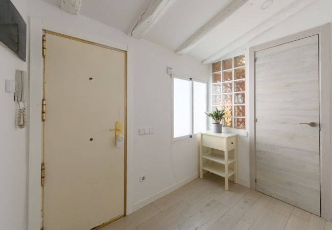 Appartement à Madrid - M (SVF154) Piso tipo loft de 1 dormitorio en el ce Appartement à Madrid - M (SVF154) Piso tipo loft de 1 dormitorio en el ce