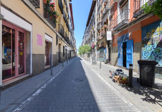 Appartement à Madrid - M (SVF154) Piso tipo loft de 1 dormitorio en el ce Appartement à Madrid - M (SVF154) Piso tipo loft de 1 dormitorio en el ce