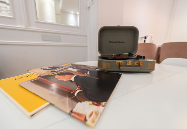 Appartement à Madrid - M (REI251)Apartamento de Lujo en el Corazón de Mad Appartement à Madrid - M (REI251)Apartamento de Lujo en el Corazón de Mad