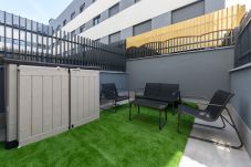 Studio à San Sebastián de los Reyes - M (FVE54) Estudio con terraza privada y piscina -g