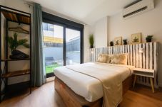 Studio à San Sebastián de los Reyes - M (FVE54) Estudio con terraza privada y piscina -g
