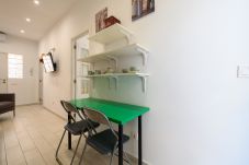 Appartement à Madrid - M (SFU71) Acogedor Piso con Terraza y Espacios par