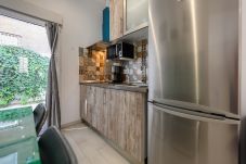 Appartement à Madrid - M (SFU71) Acogedor Piso con Terraza y Espacios par