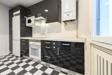 Appartement à Madrid - M (FER54D)Luminoso piso de 2 dormitorios con balco