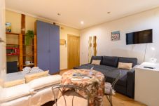 Studio à Madrid - M (VAL81A) Amplio estudio en el centro de Madrid