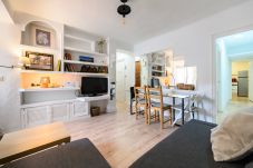 Appartement à Madrid - M (POR183D) Amplio piso 2 dormitorios en La Latina