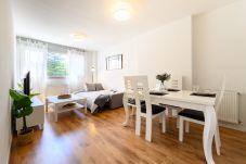 Appartement à Madrid - M (SAQU312C) Amplio piso de 1 dormitorio en Tetuán