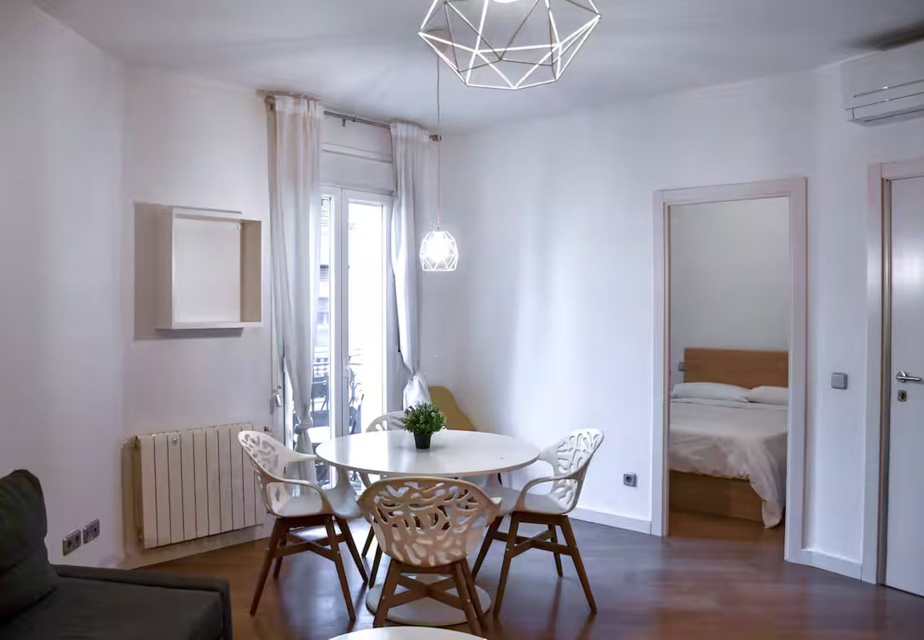 Appartement à Madrid - M (DLC132I) Piso 2 dormitorios en el Centro de Mad