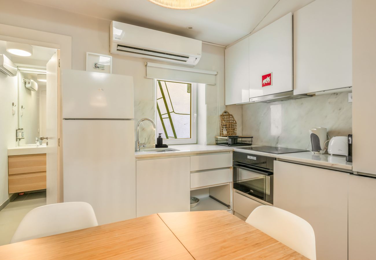 Apartment in Lisbon - Lisbon River Inner Bairro Alto Apartment in Lisbon - Lisbon River Inner Bairro Alto