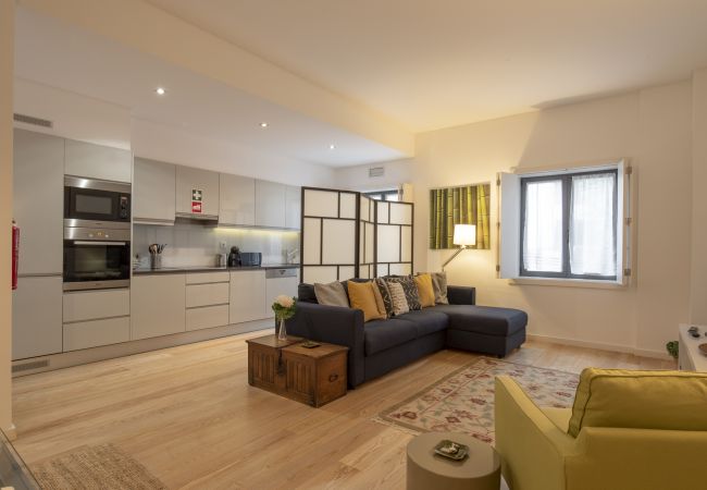 Apartment in Lisbon - Prestige Palace Apartment (C37) Apartment in Lisbon - Prestige Palace Apartment (C37)