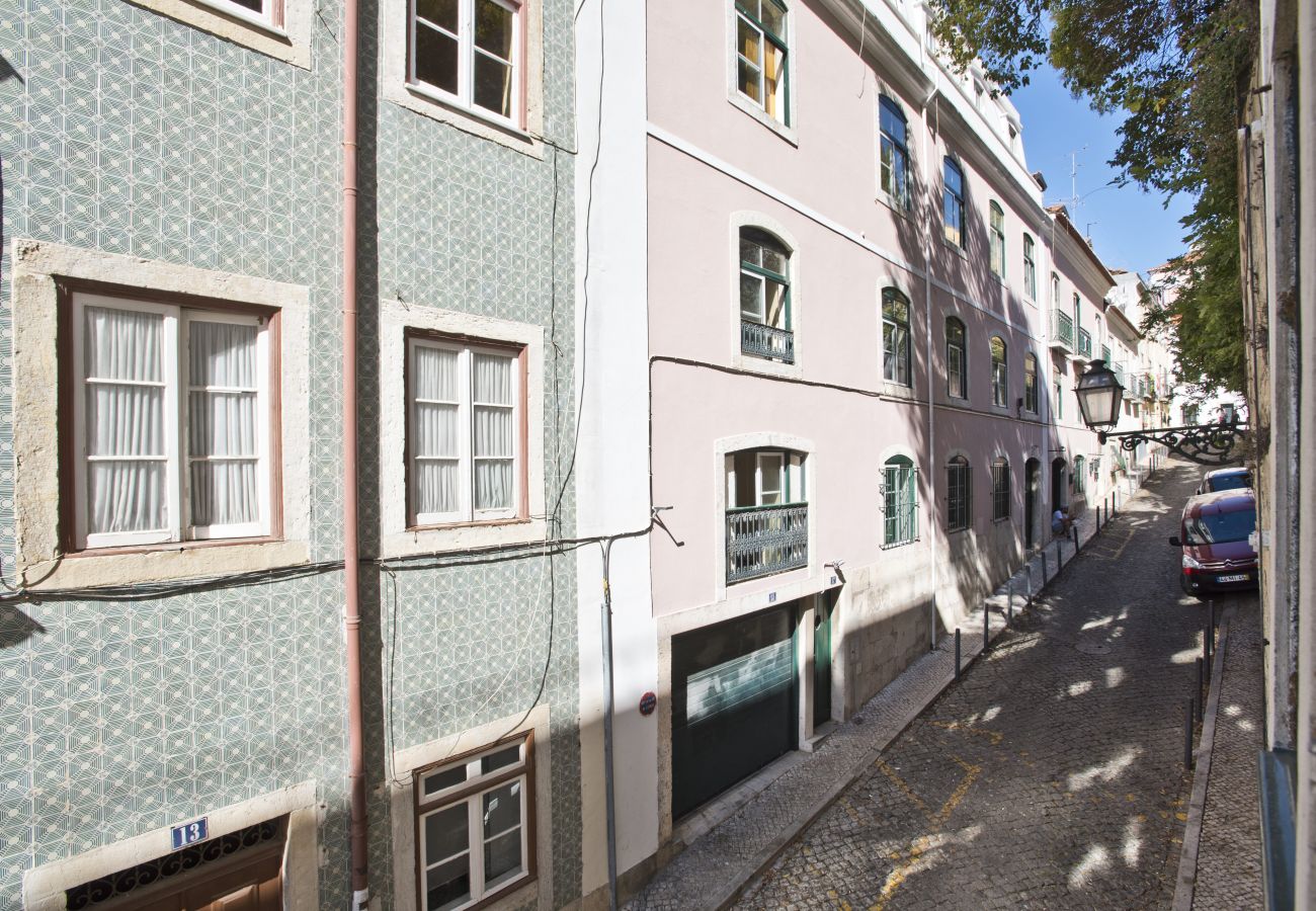 Apartment in Lisbon - Príncipe Real Charming Apartment Apartment in Lisbon - Príncipe Real Charming Apartment