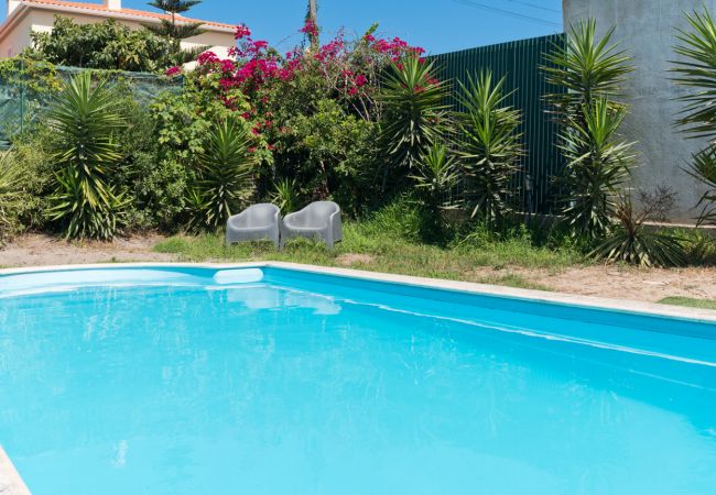 Villa in Lagoa de Albufeira - Lagoa Beach & Pool Villa Villa in Lagoa de Albufeira - Lagoa Beach & Pool Villa